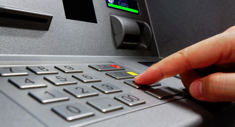 Worldwide ATM Hack Threat: FBI warns banks